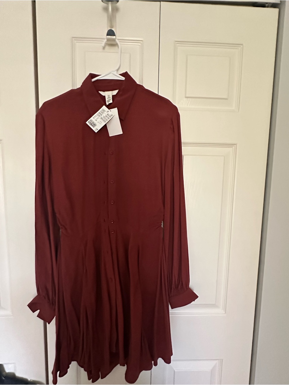 NWT H&M Long Sleeve Button-Front Dress in Burgundy